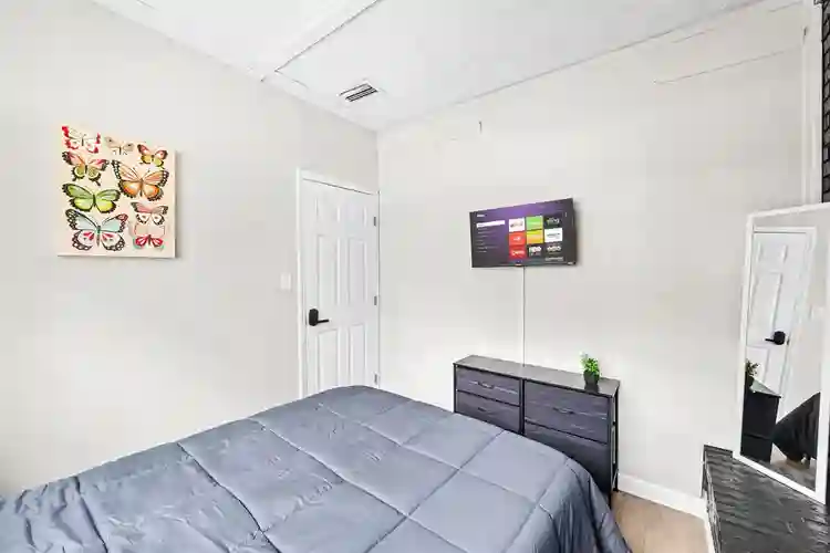 7 BR in Jacksonville