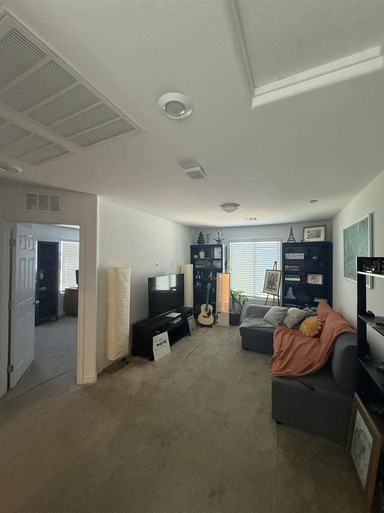 Single room with shared bathroom