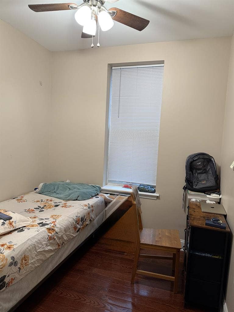 Private room subleasing for female