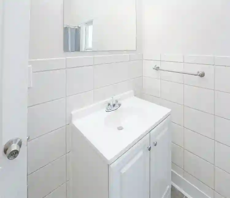 7 BR in Petersburg