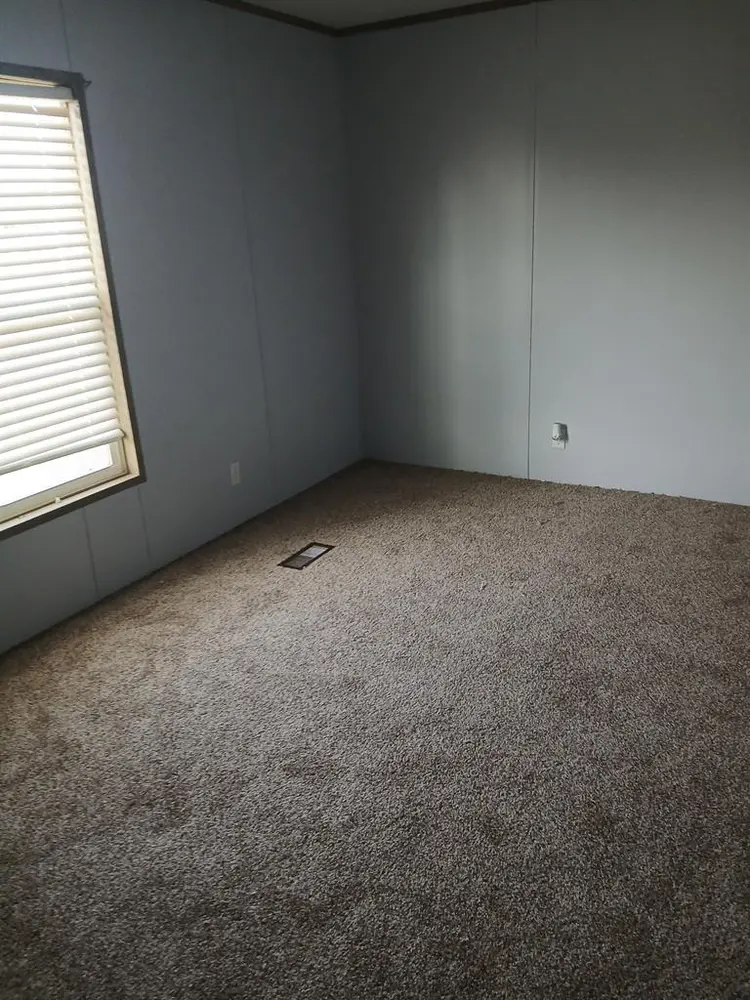 Seeking 🏳️🌈 Roommate.