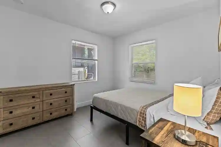 7 BR in Jacksonville