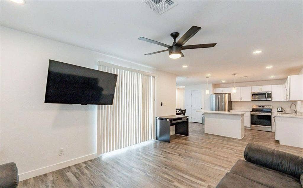 Fresh Remodeled Home 🏡