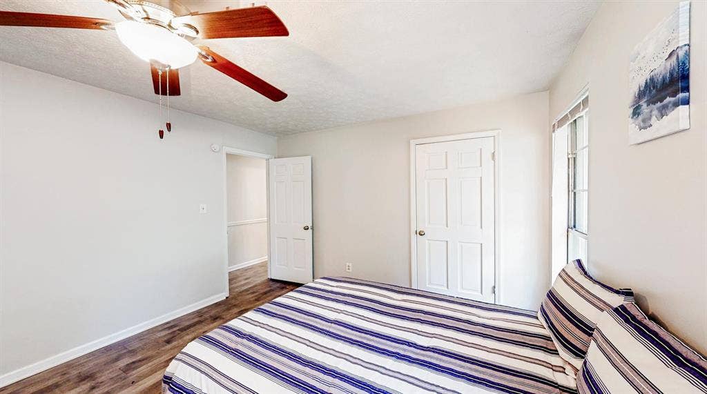10 BR in College Park