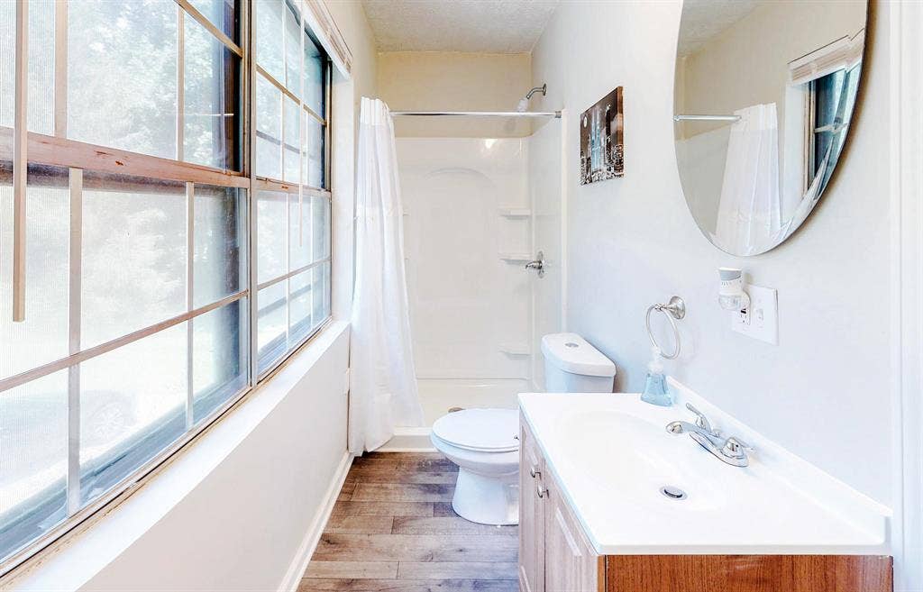 10 BR in College Park