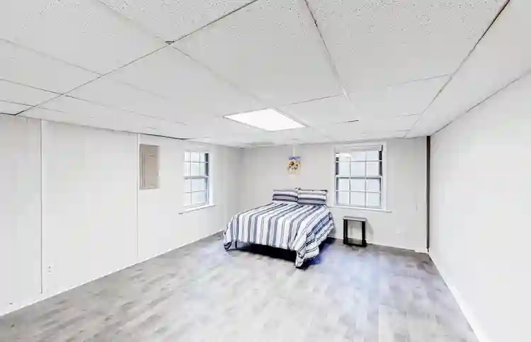 10 BR in College Park