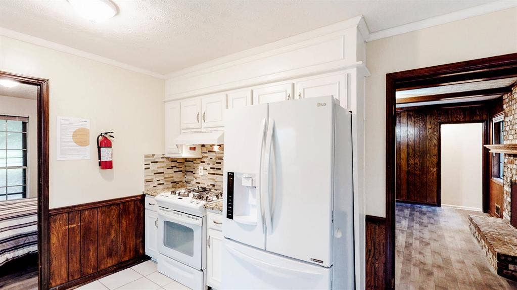 10 BR in College Park