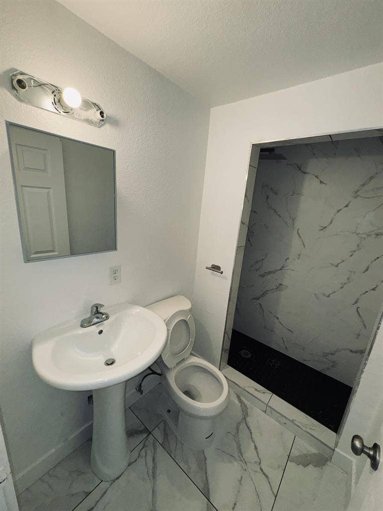 10 BR in Las Vegas