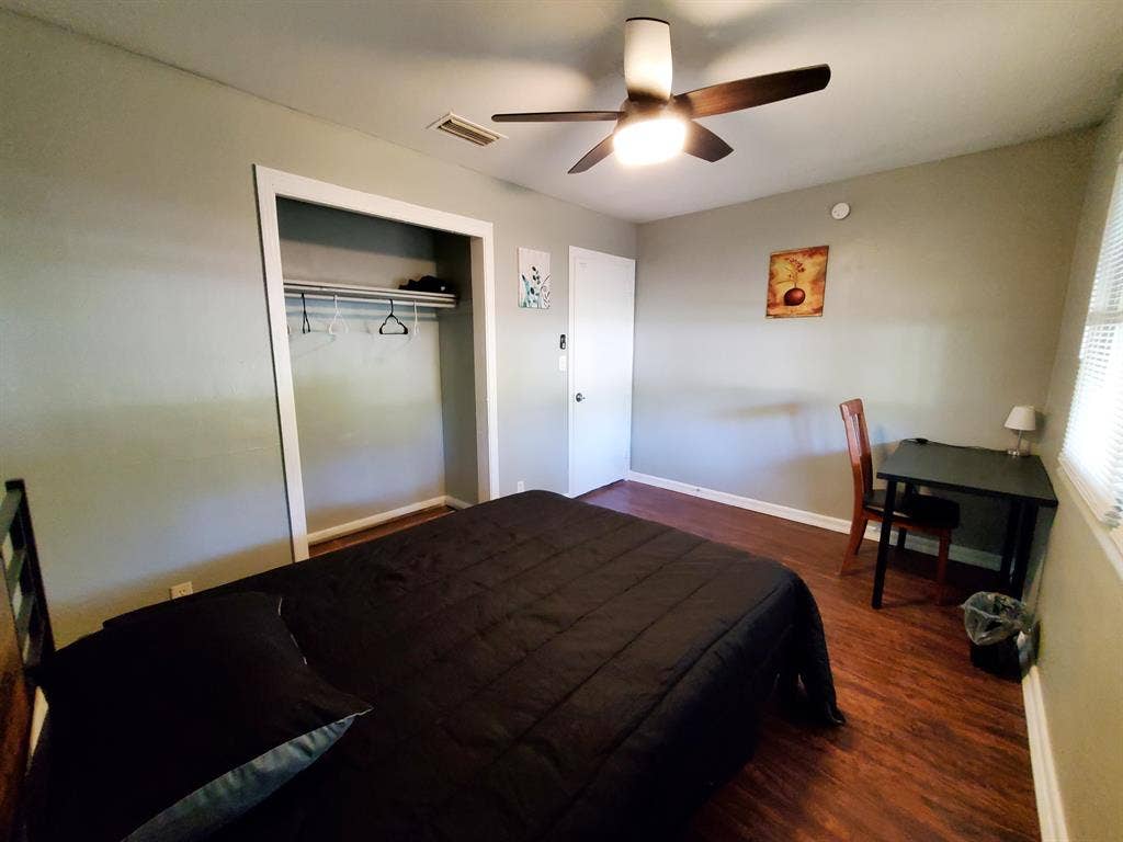 5 BR in Jacksonville