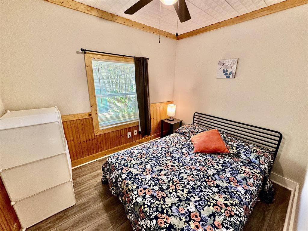 8 BR in Pasadena