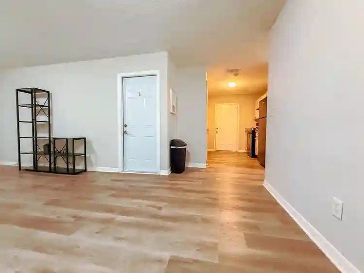 6 BR in Jacksonville