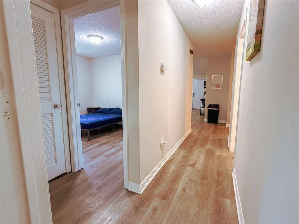 6 BR in Jacksonville