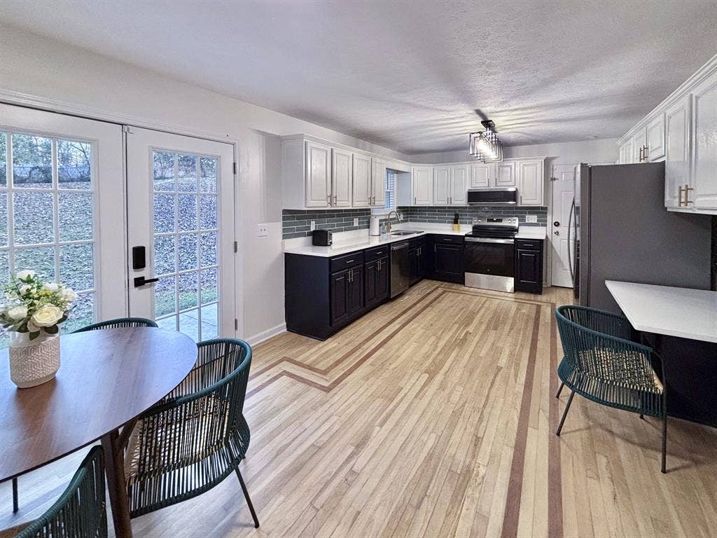 8 BR in Atlanta