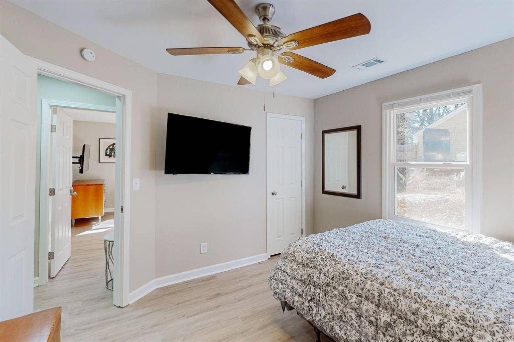8 BR in Atlanta