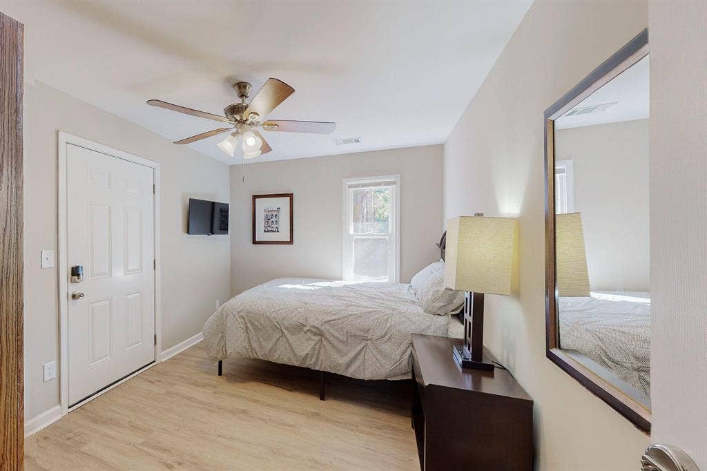 8 BR in Atlanta