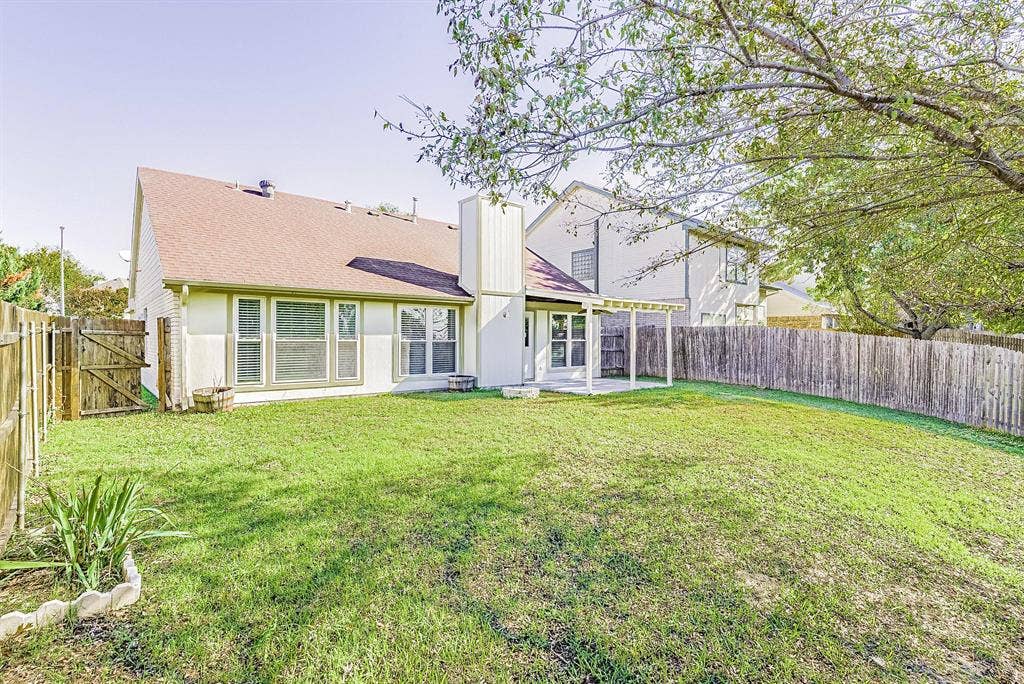 6 BR in Fort Worth