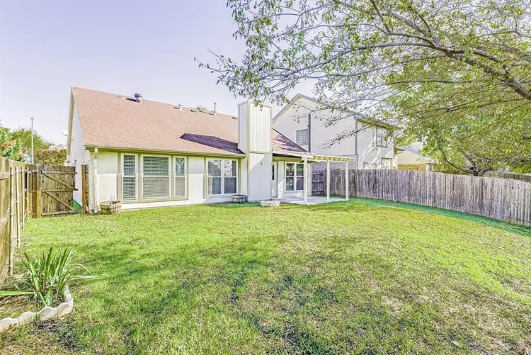 6 BR in Fort Worth