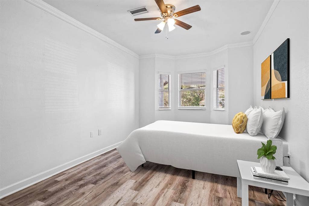 7 BR in Tampa