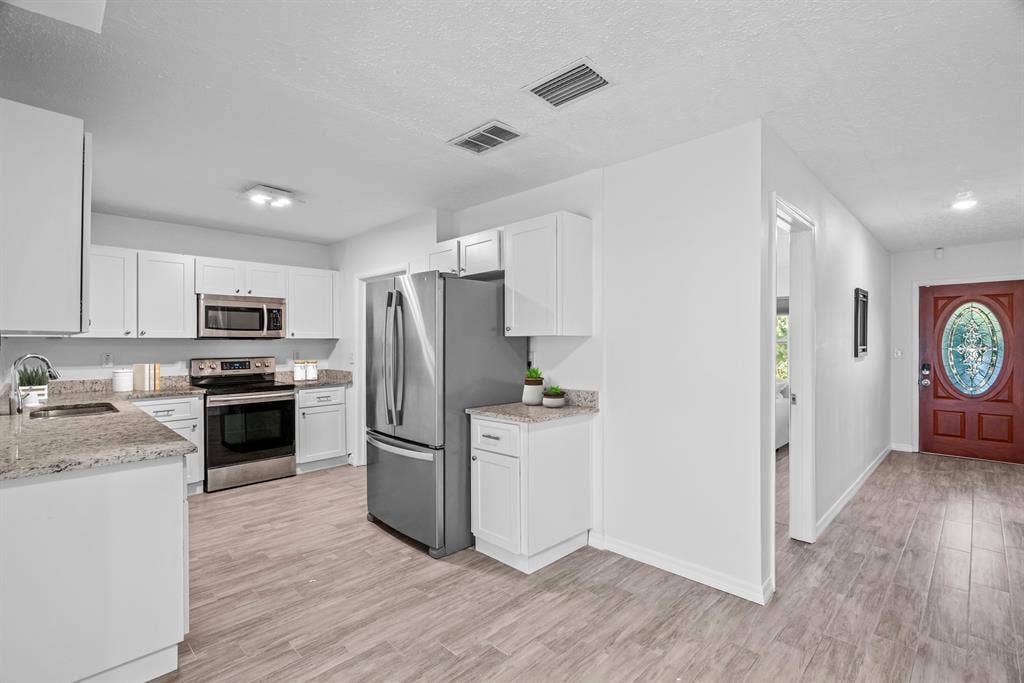 7 BR in Tampa