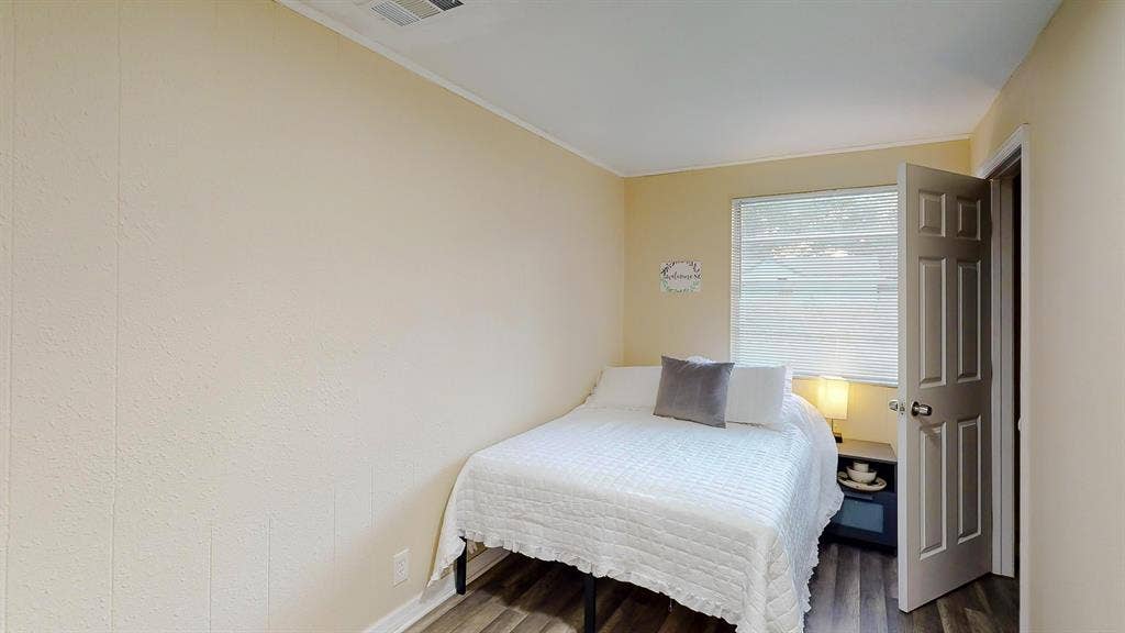 7 BR in Tampa