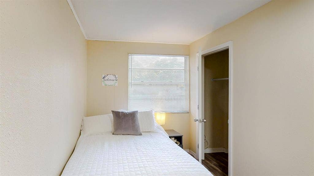 7 BR in Tampa