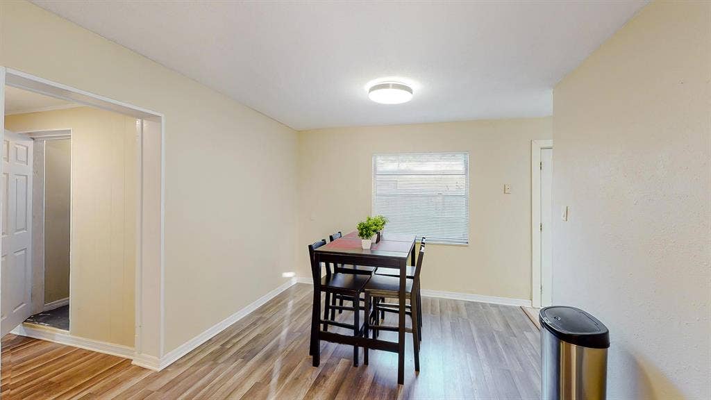 7 BR in Tampa