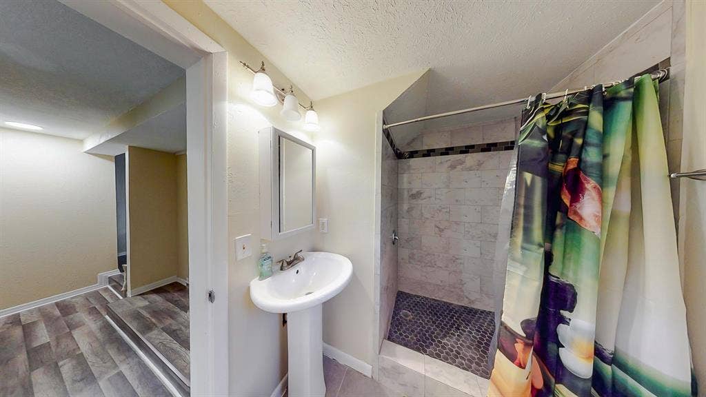 7 BR in Tampa
