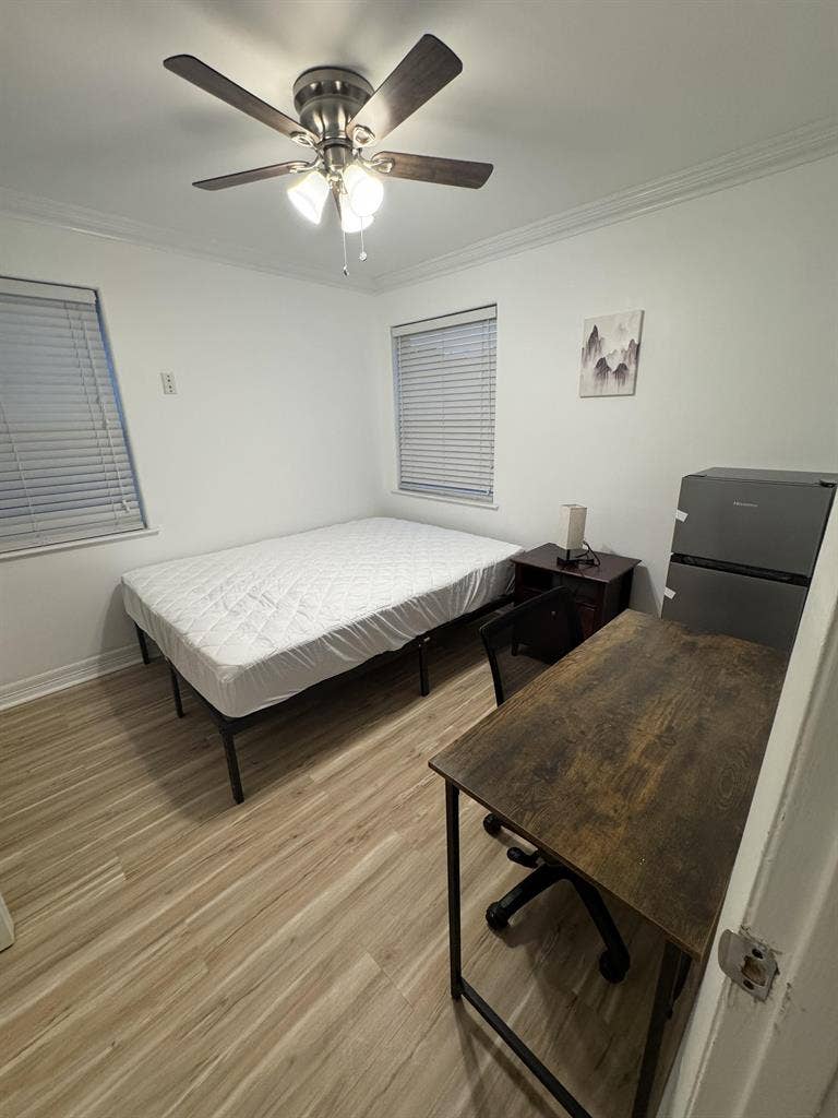 7 BR in Mesquite