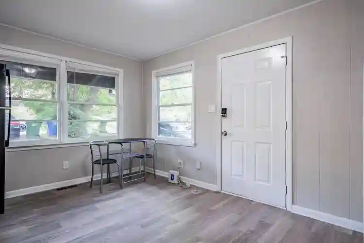 6 BR in Atlanta