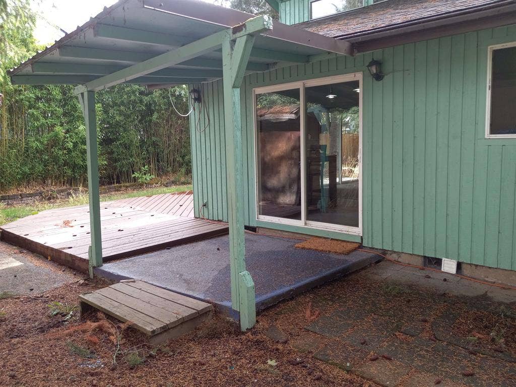 Renting a room in Hillsboro