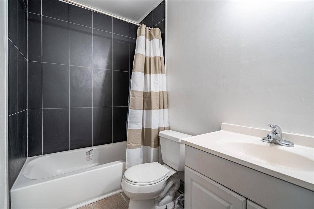 4 BR in Atlanta