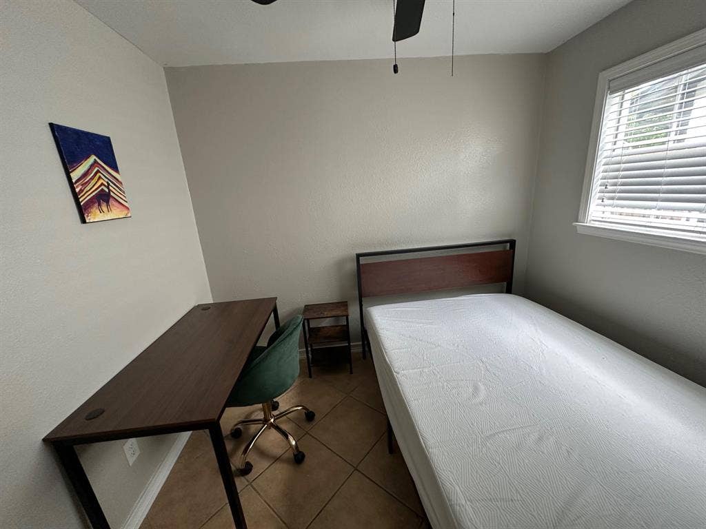 8 BR in Dallas