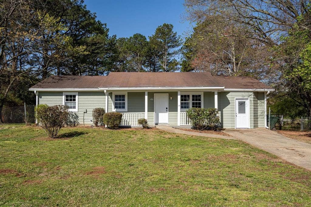 5 BR in Conyers