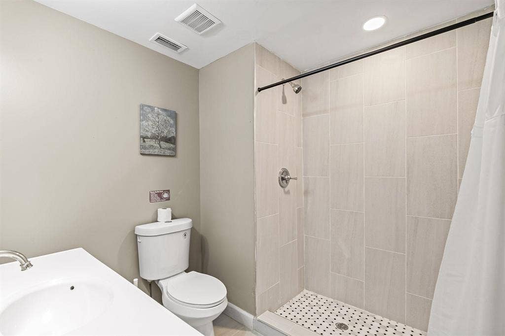 7 BR in Jacksonville