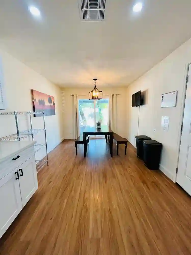 4 BR in Phoenix
