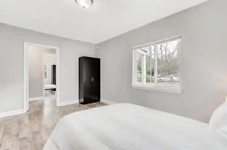 6 BR in Jacksonville