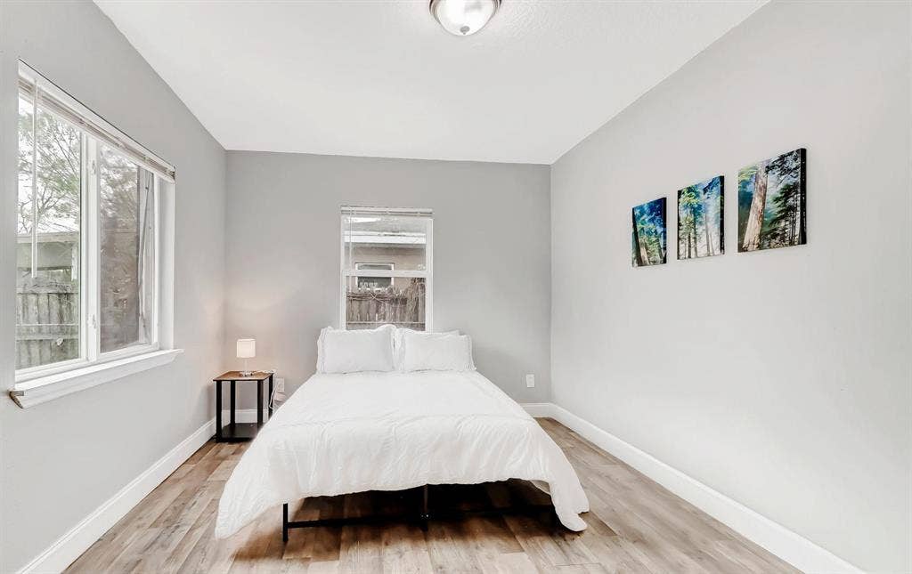 6 BR in Jacksonville