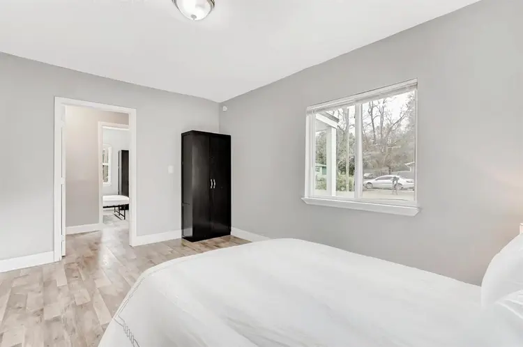 6 BR in Jacksonville