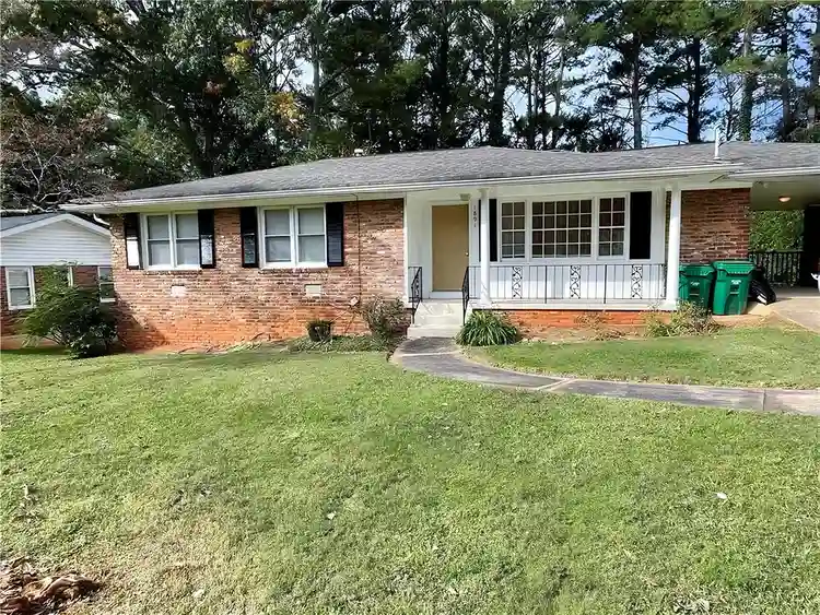 6 BR in Decatur
