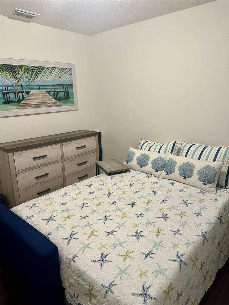 Beautiful furnished room for rent