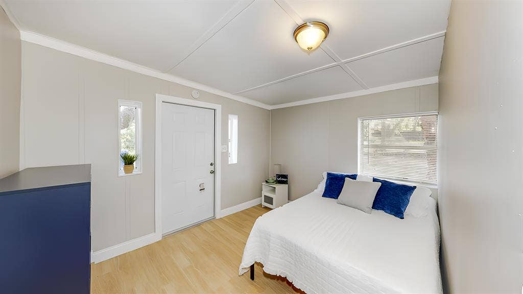 6 BR in Tampa