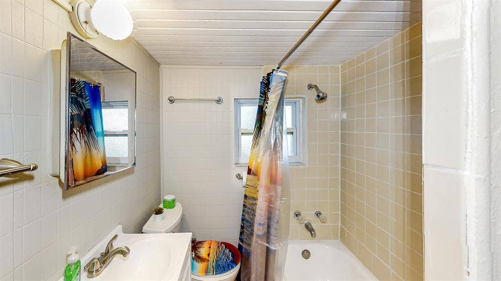 6 BR in Tampa