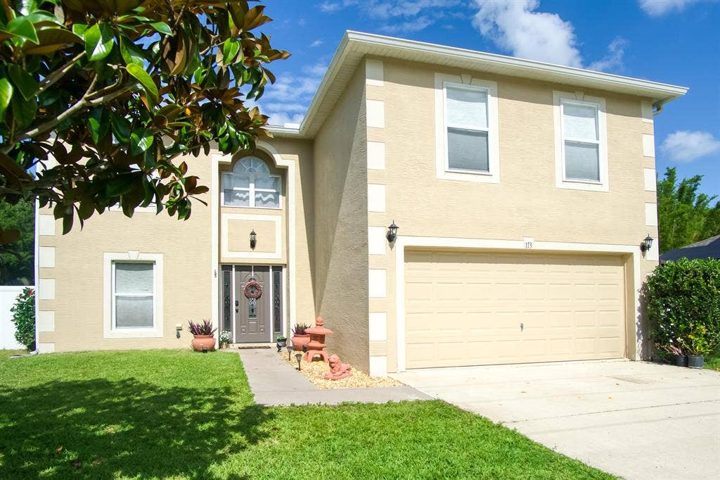 6 BR in Palm Coast