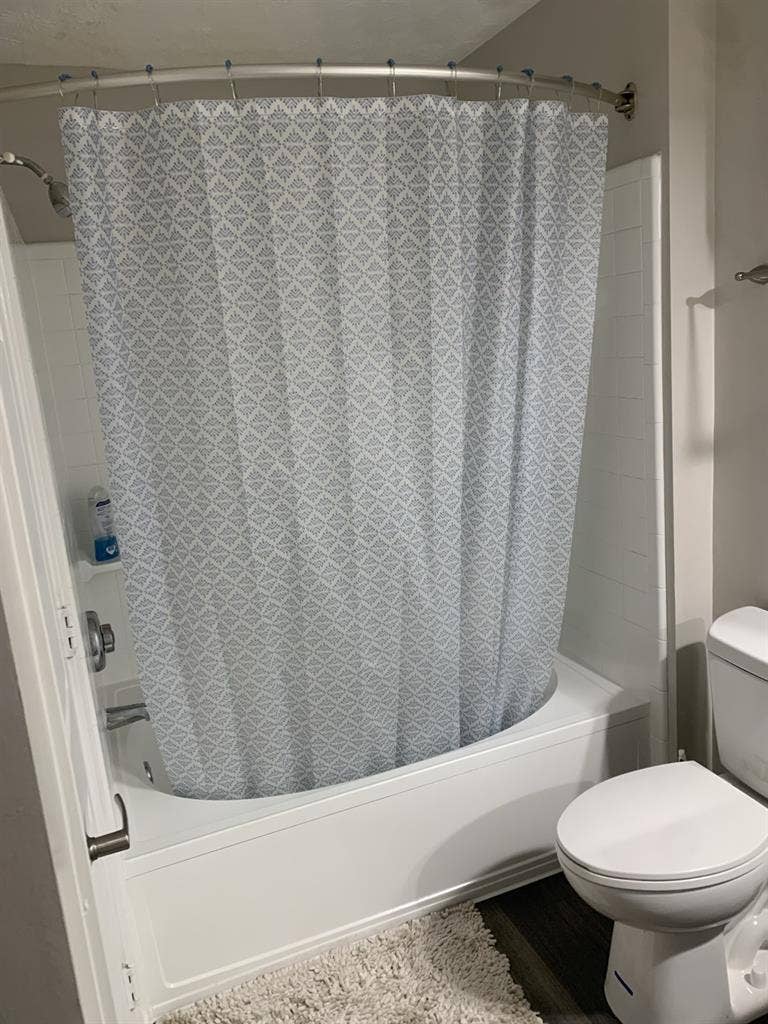 A one bedroom Apartment for rent.