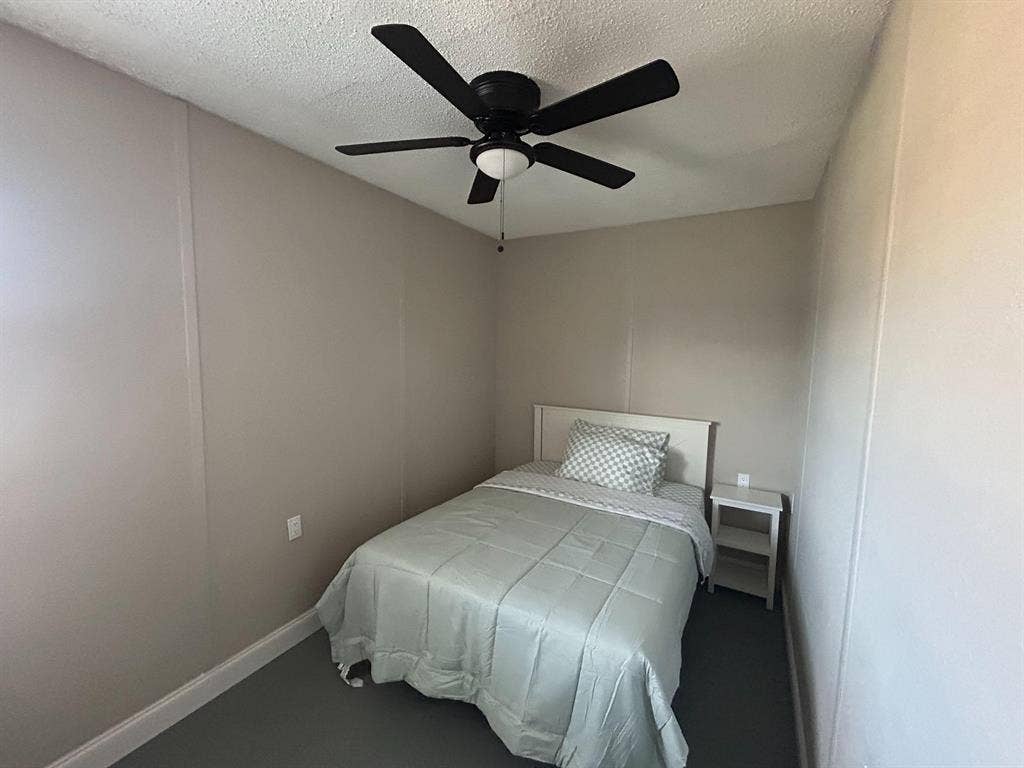 6 BR in Ocala
