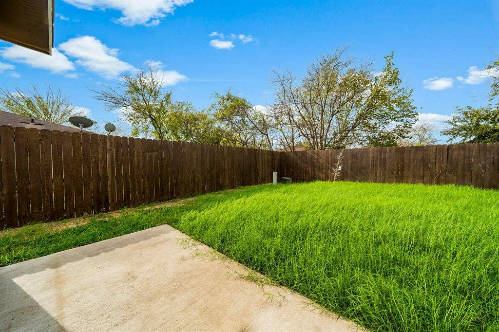 8 BR in Houston