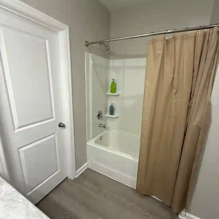 CLEAN ROOM FOR RENT ❗️