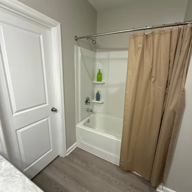 CLEAN ROOM FOR RENT ❗️