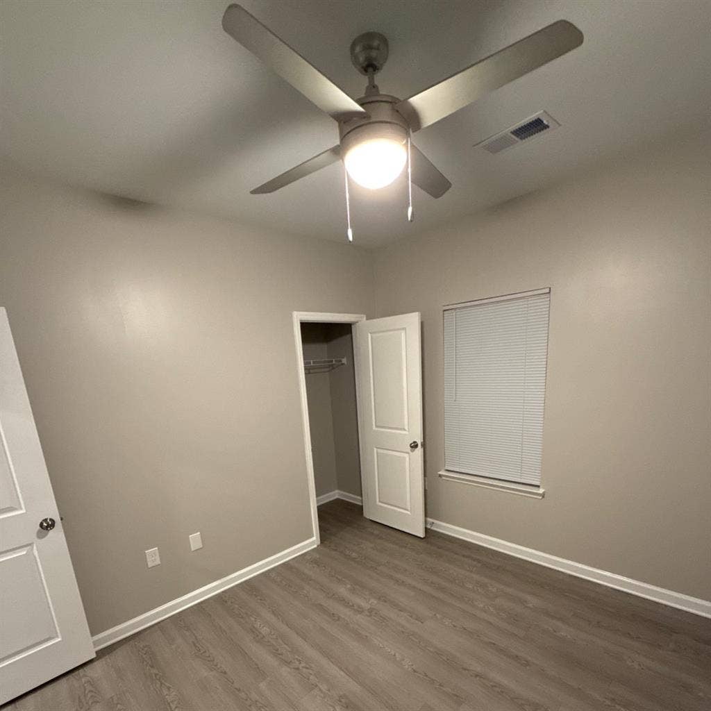 CLEAN ROOM FOR RENT ❗️