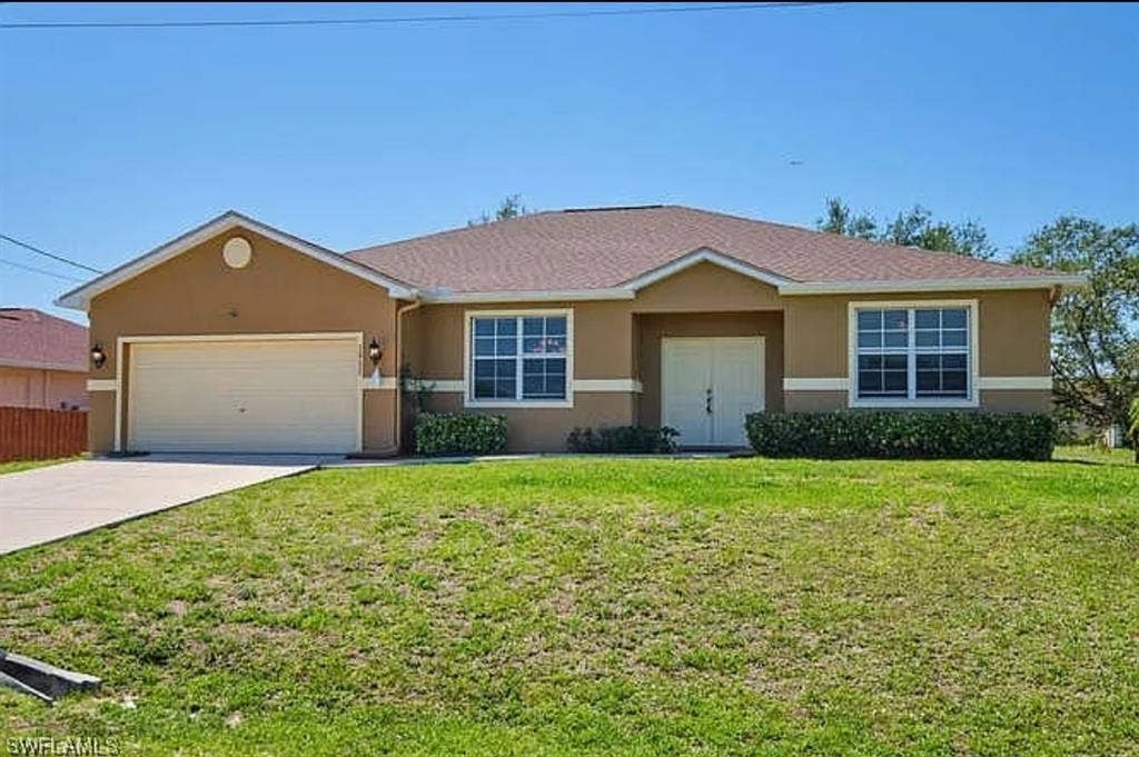 New Listing - Lehigh Acres